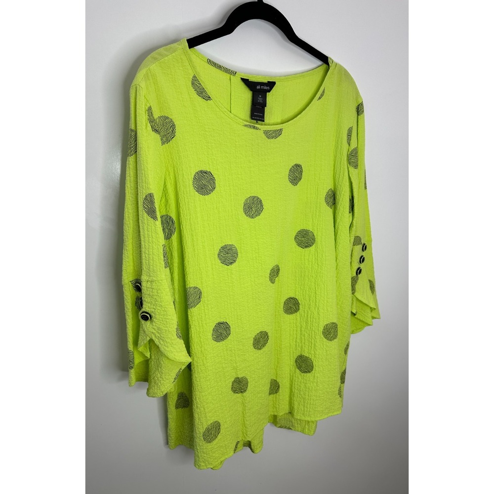 Ali Miles Neon Green Polka Dot Crinkle Textured 3/4 Bell Sleeve Tunic Top Medium - Picture 2 of 14